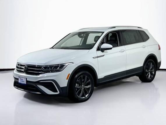 VOLKSWAGEN TIGUAN 4MOTION 2022 3VV2B7AX8NM092472 image